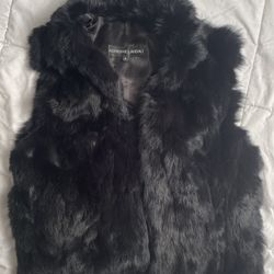 Adrienne Landau Black Fur Vest With Collar & Pockets