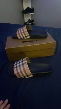 Burberry slides