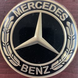 Each Sets Of  75mm Mercedes Wheel Center Caps