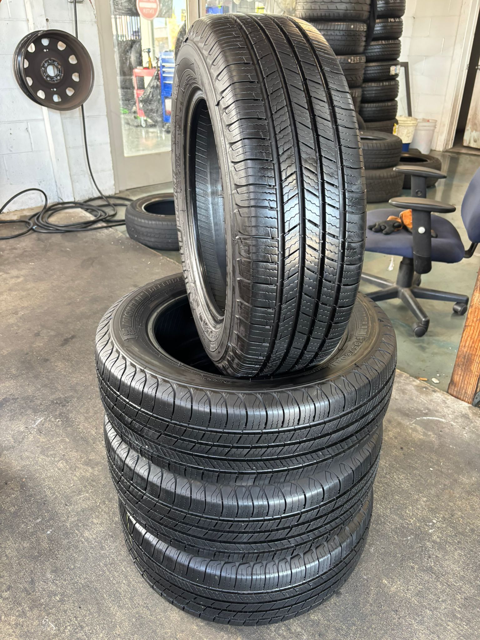195/60/15 MICHELIN 4 TIRES - DOT 2023