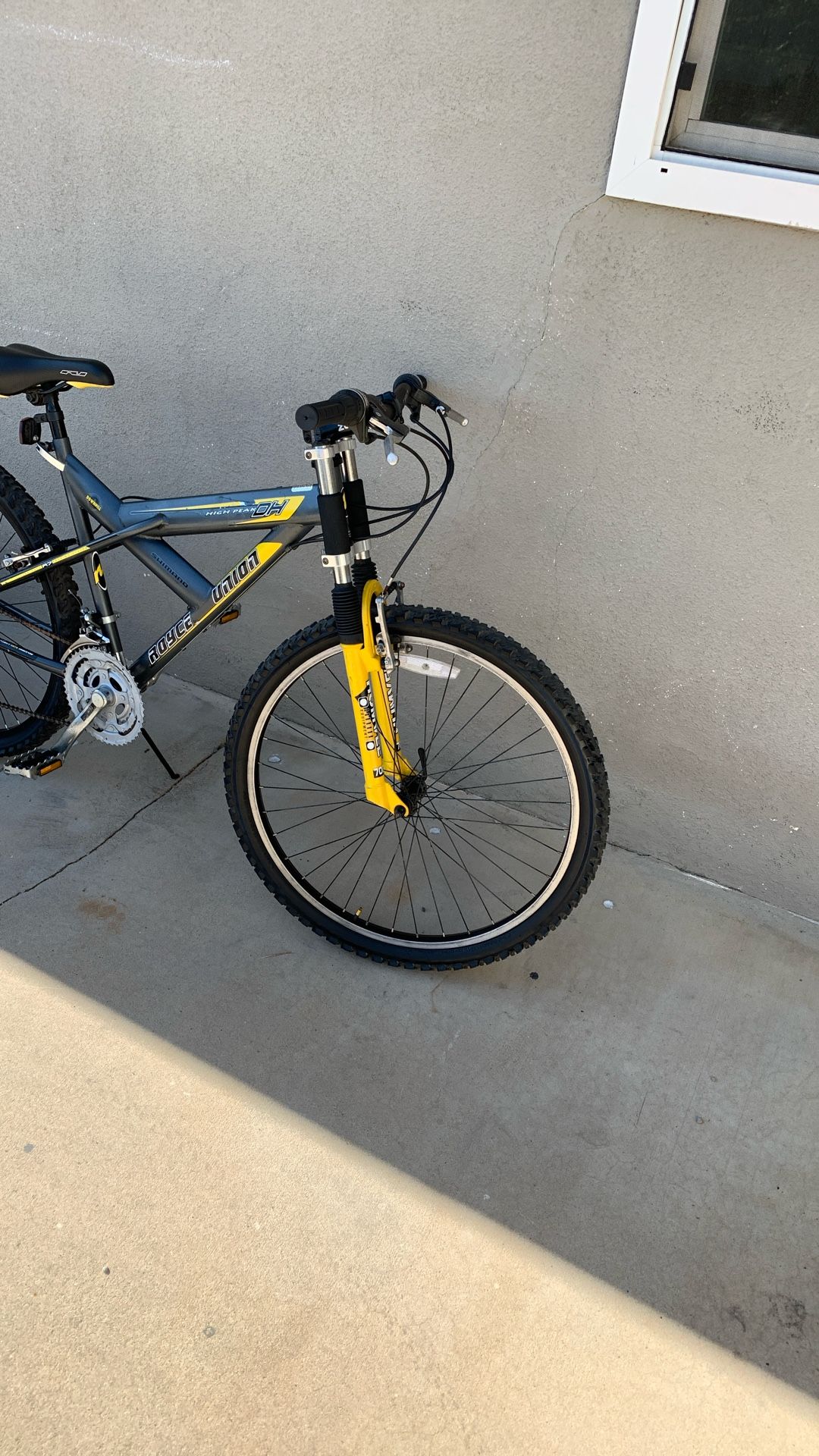 Royce Union Mountain Bike - Ready To Ride