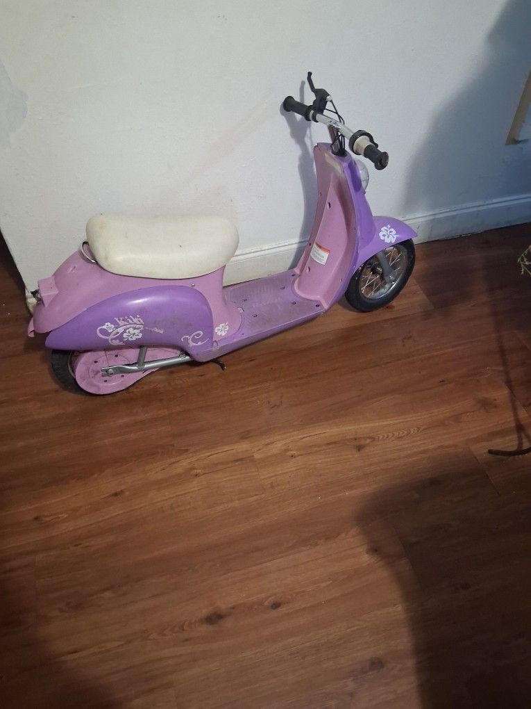Kiki Purple Electric Scooter