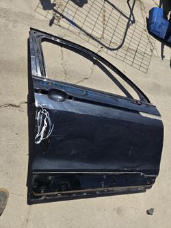 Volkswagen Tiguan right door Oem