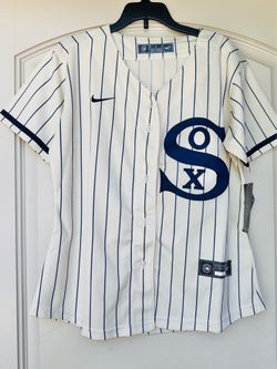 WOMEN’S:  XL - WHITE SOX #79 JOSE ABREU JERSEY