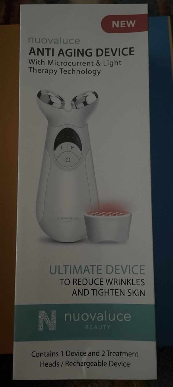 Nuovaluce Anti-Aging Microcurrent + Red Light Therapy NIB $240