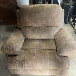 Recliner/Rocking Chair 