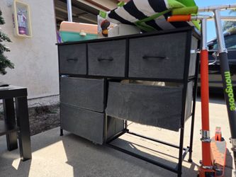 Free Dresser