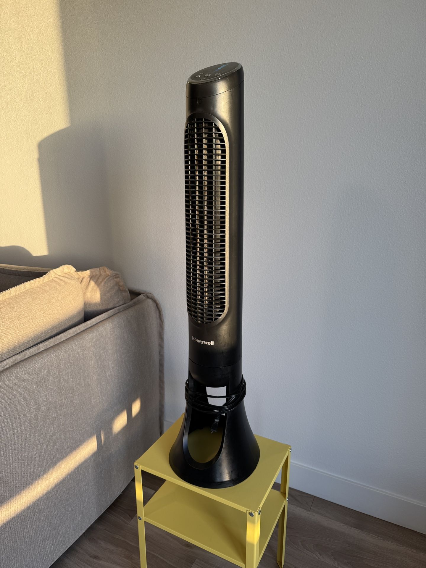 Oscillating Tower Fan