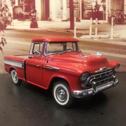 1957 Chevrolet Cameo Pickup. 1:24 Scale Diecast Collectible Truck by Danbury Mint.