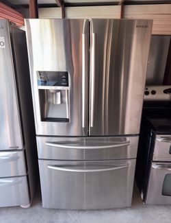 Samsung Stainless Steel Refrigerator And Freezer