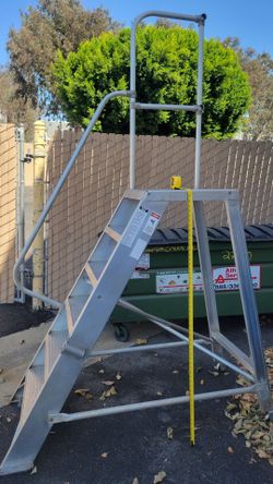 Free Step Ladder