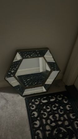 Hexagonal Decorative Wall Mirror