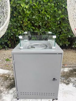 Outdoor Patio Propane Fire Pit with Wind Guard and Cover!!!!