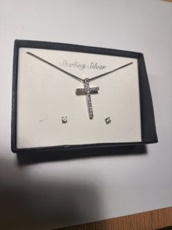 Sterling Silver Cubic Zirconia Cross