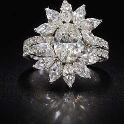 Beautiful flower design oval custom piece