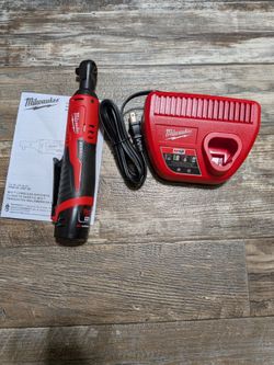Milwaukee M18 3/8 Ratchet kit