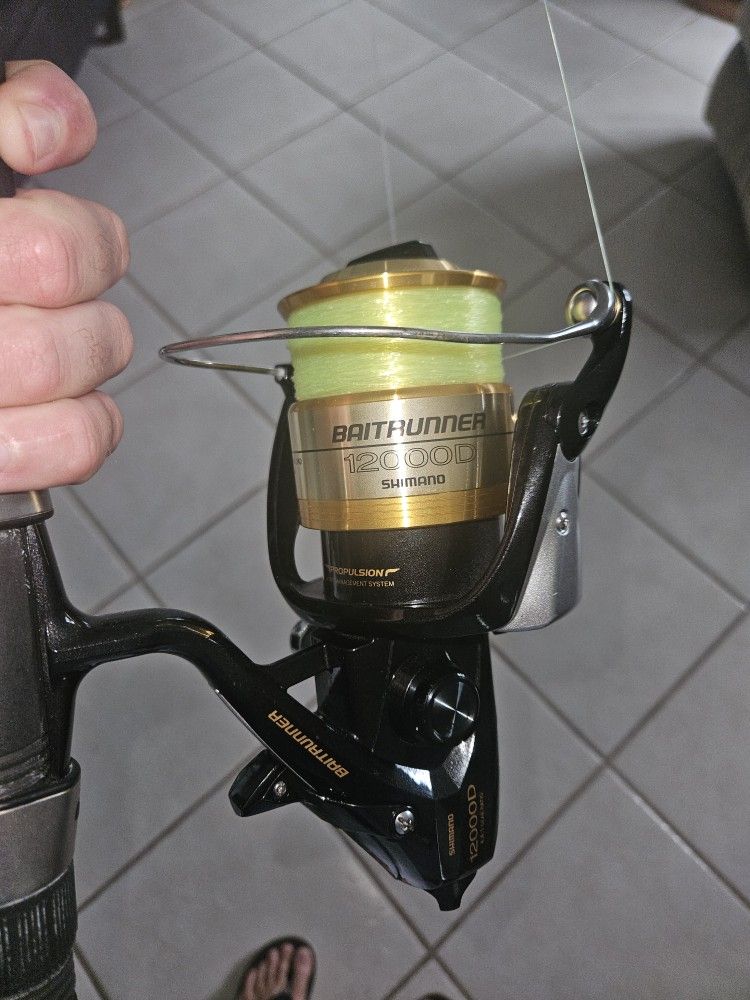 MINT condition Shimano Baitrunner 12000D On CROWDER ROD