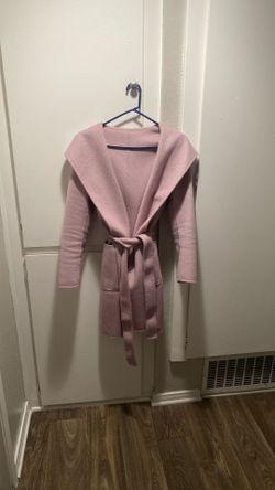 A 100% Cashmere Pink Coat In Size Large