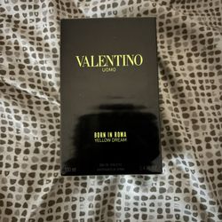 Valentino Born In Roma Yellow Dream