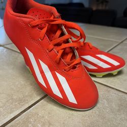 Soccer Cleats-youth 3 1/2