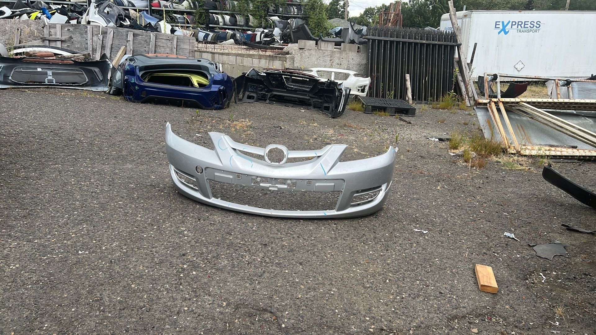 2007 To 2009 Mazda 3 Front Bumper #B584 MA1000 212