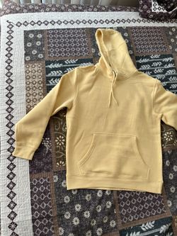 Lane Seven Hoodie 24 Pieces