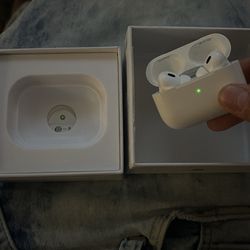 Apple AirPods Pro 2nd Gen