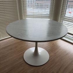 Mid-century style Round Dining Table for 4