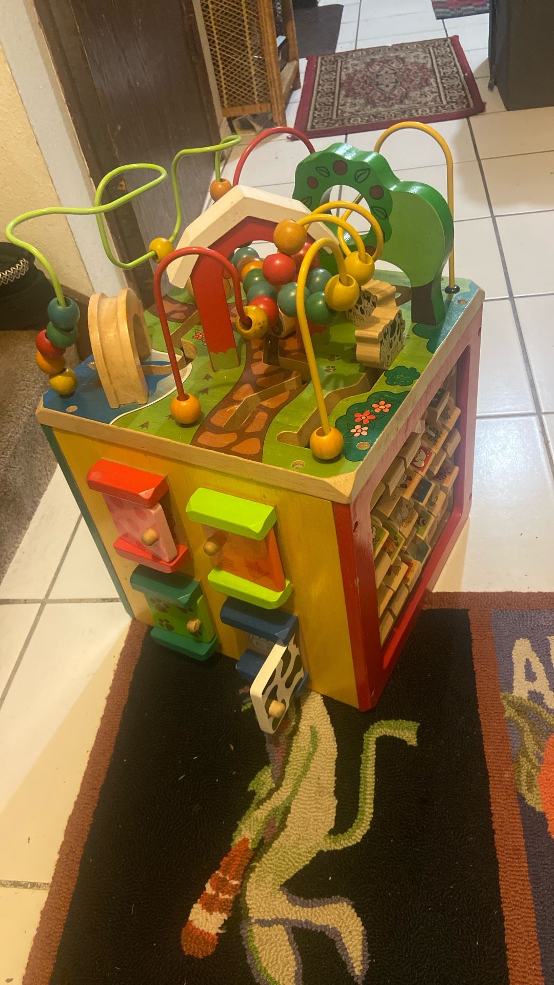 Wooden Activity Cube Price 30$.  Pick Up.  E.   Side.    Tacoma 