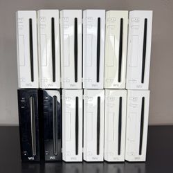 Nintendo Wii Console and accessories