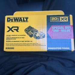 DEWALT 20-Volt Maximum XR 5.0 Ah Battery Pack and Charger