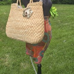  Kelly & Katie  Woven large 19-inch Tote