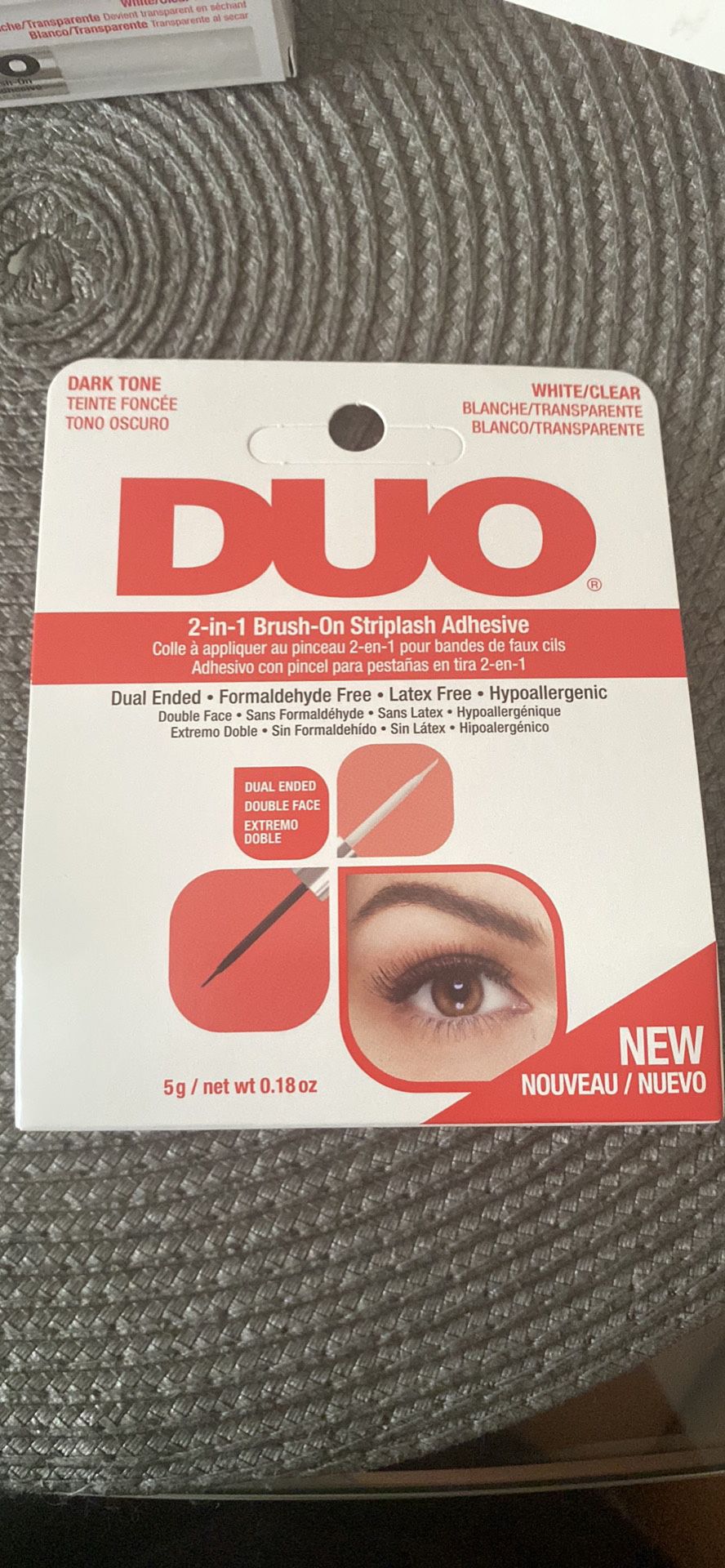 Duo 2-in-1 Brush-On strip lash adhesive