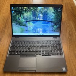Dell Latitude 5500 core i5 8th gen 16GB Ram 256GB SSD Windows 11  Pro 15.6” UHD Screen Laptop with charger in Excellent Working condition!!!!!  Specif