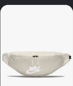 Nike Heritage Fanny Pack Waist Bag