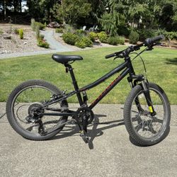 Specialized Hot Rock Kids Bike (16 Inch)