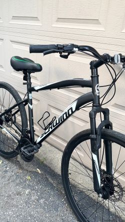 bicicleta híbrida Schwinn 700c Glenwood