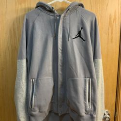 Men’s XL Jordan Brand Varsity Hoodie Grey/White