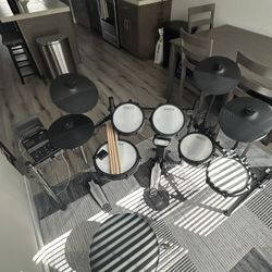 Simmons Titan 50 B-EX Electric Drum Set