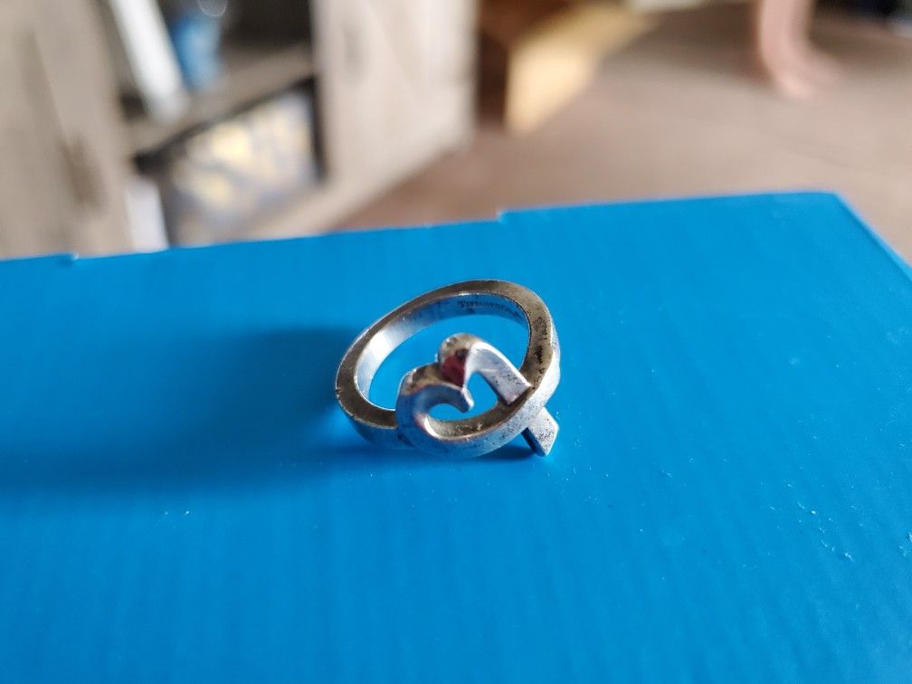 Girls Tiffany ring