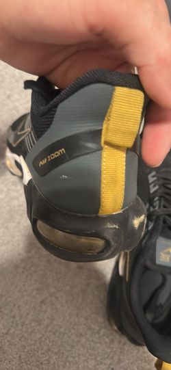 Nike golden air zoom