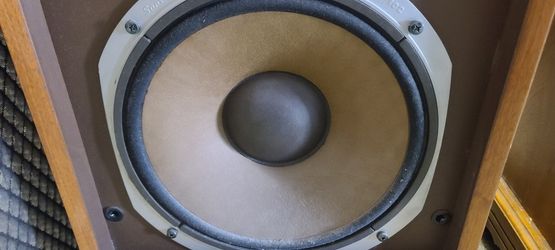 Vintage Sansui SP 3200A speakers for Sale in Henderson, NV