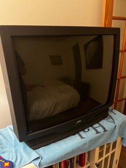 JVC 32” CRT TV