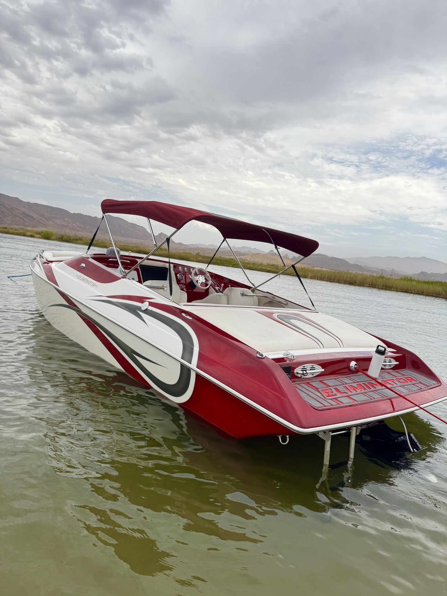 2005 Eliminator Eagle 260XP MCOB Boat