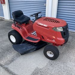 Good Working Troybilt Pony Tractor 42 Inch Riding Lawn Mower