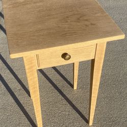 Oak End Table 