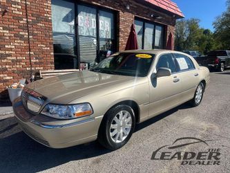 2011 Lincoln Town Car