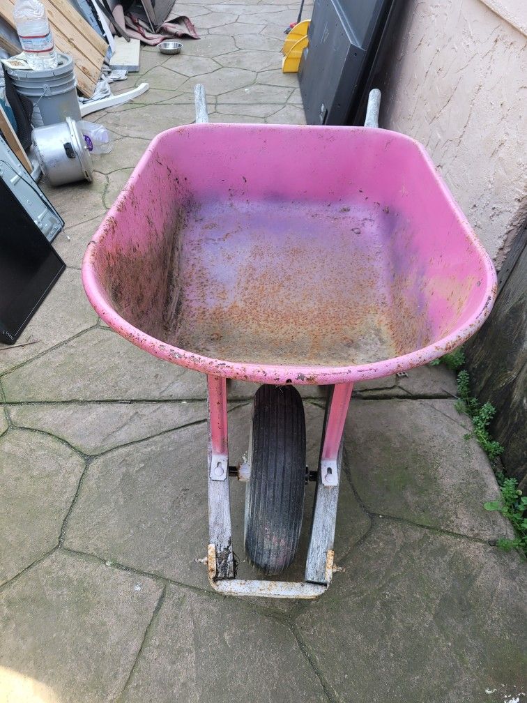 Wheelbarrow