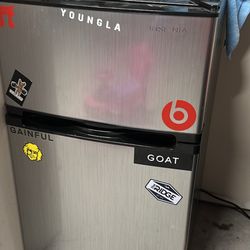 Mini Fridge