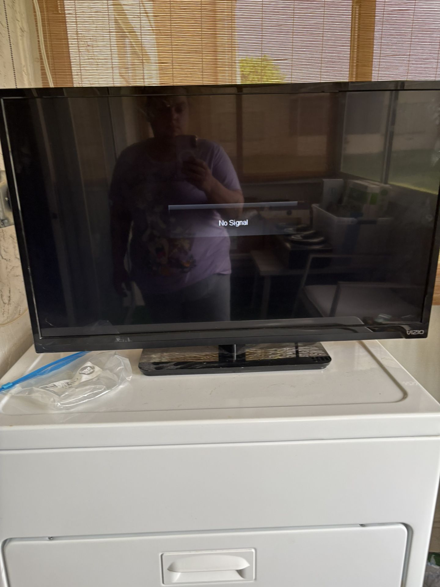 32 Inch Vivzo Tv